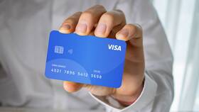 Чем карта МИР отличается от Visa в Дочки и Сыночки
