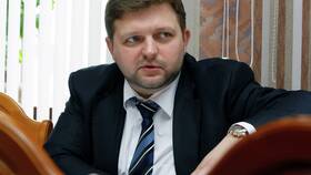 Как узнать, кто наложил арест на земельный участок в Дочки и Сыночки